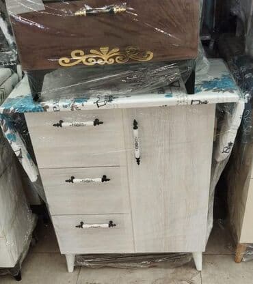 lovhe: Ütü masası şkaflı — 1