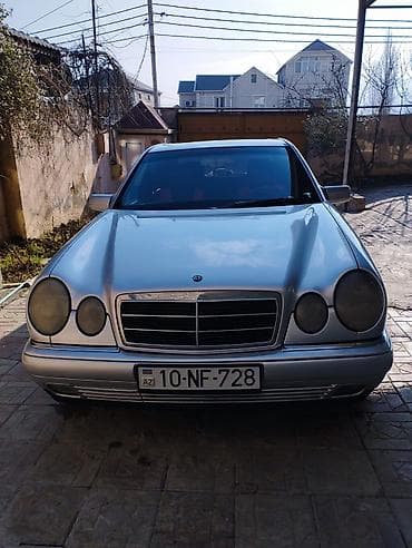 masım: Mercedes-Benz E 200: 2.5 l | 1997 il Sedan — 6