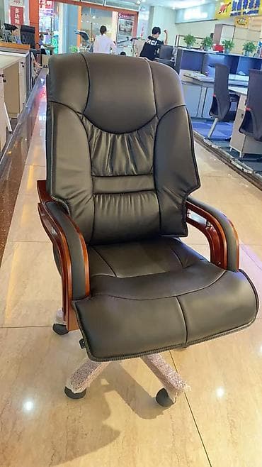 Yeni, Təkərli, Qolları tənzimlənmir, Süni dəri