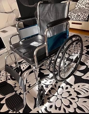 tibbi mehsullar: Tualet qabı olan universal əlil arabası - Çərçivə: parlaq xrom-metal — 1