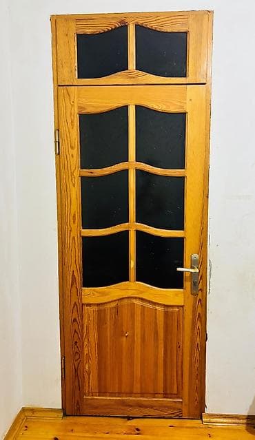 Qonaq otağı üçün Yeni Otaq qapısı Zamok ilə, Ünvandan götürmə