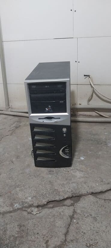 kompyuter satışı: Satlir 45 manat — 1