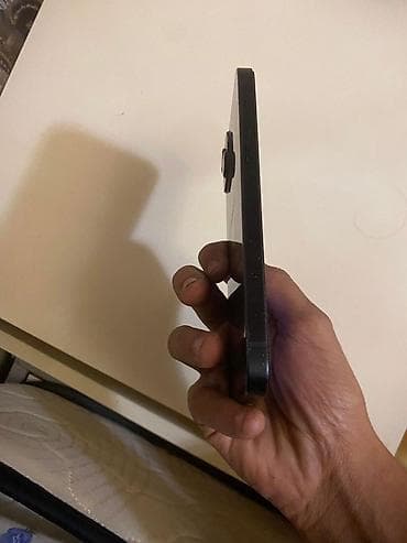 tablet duz: IPhone 14 Plus, 128 GB, Qara, Face ID — 3