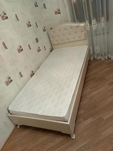 baki lenkeran nece saat: Carpayi — 1