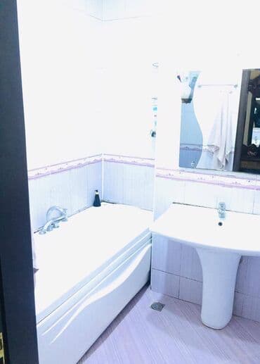 razində kirayə evlər 2024: Ela temirli 2 otaqli ev kiraya verirerm yalniz talaba xanimlara va — 2