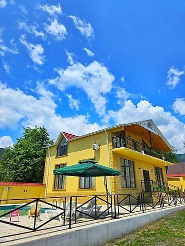 kirayə ev adelni: Gunluk kiraye verilir – Dağ mənzərəli, Həyəti və Hovuzlu geniş iki — 2