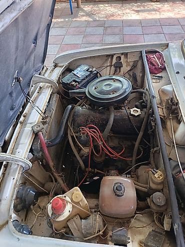 автомобил: Təcili satlır cüzi endirim olnucağ karopka 4 dən artır — 6