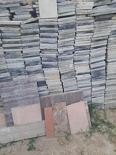 beton panel satilir: Beton/klinker tipli döşəmə və fasad plitələri.56.kvadratdı.cəmi 250m — 2