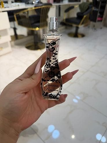 Orjinal Christina Aguilera qadın ətiri – elegant flakon və krujeva — 1