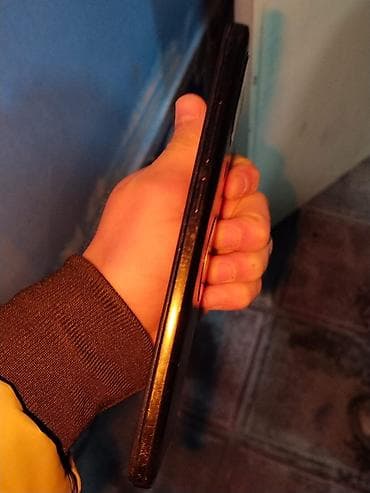 xiaomi mi a1: Android smartfon Xüsusiyyətlər: - Ekran: tam ölçülü displey, damcı — 4