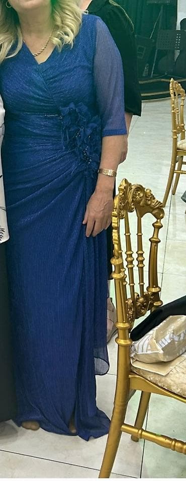 Zərif ziyafət/libas – tünd mavi rəngdə uzun don - Model: V-yaxa, qolu