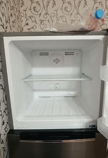 su temizleyici qurgular: İşlənmiş 2 qapılı Hoffman Soyuducu Satılır, rəng - Gümüşü, Dolab içi — 3