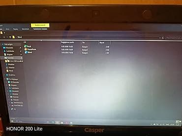 ps4 pro disc: Casper noutbuk - Prosessor: Intel Core i3 (stiker üzərində — 8