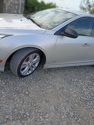 w210 diskler: Chevrolet Cruze – gümüş rəngli sedan maşın tam dolu Avtomobil — 2