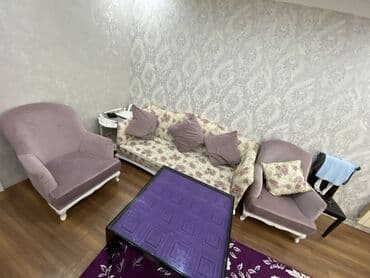 divan işlemiş: İşlənmiş, Masa və oturacaqlar, Divan, Kreslolar, Kredit yoxdur, Azərbaycan — 1