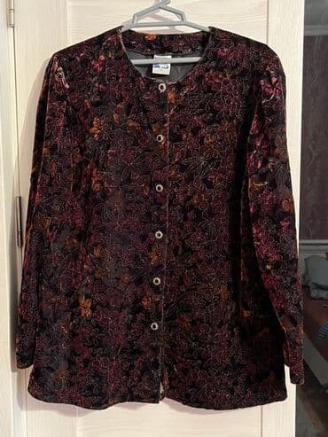 Yessica qadın jaketi – ölçü 48 - Material: məxmər effektli parça, tam