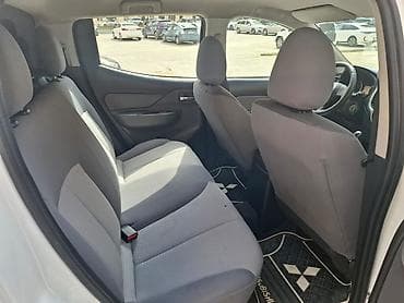 çex faralar: Mitsubishi L200: 2.5 l | 2015 il 265000 km Pikap — 8