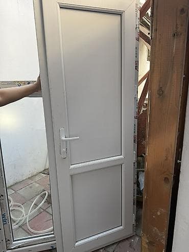gencede qapi: Məhsul: 2 ədəd qapı dəsti 1) Taxta şüşəli qapı - Material: təbii ağac — 4