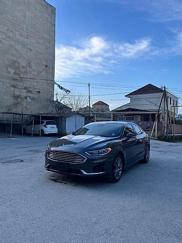 avtomobil oturacaqlar: Ford Fusion: 1.5 l | 2018 il 107747 km Sedan — 7