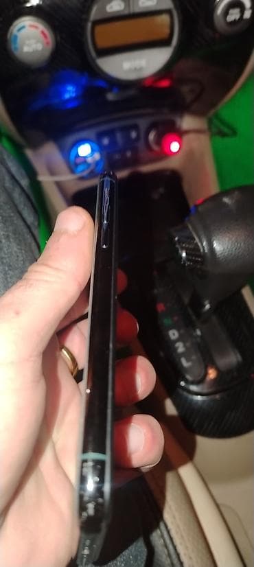 iphone 5 s satilir: IPhone 11 Pro, Qara, Face ID — 5