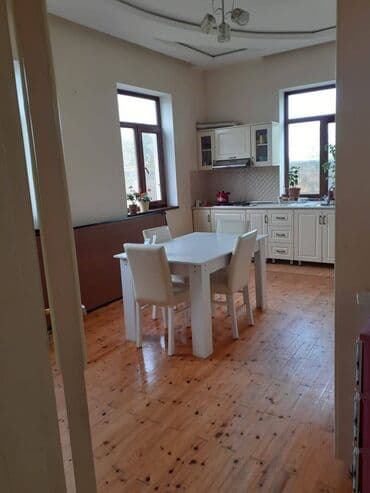 ev alıram: 8 otaq, 480 kv. m, Orta təmir — 10