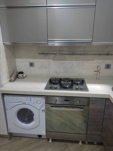 bakıda 1 otaqlı ucuz kirayə evlər: Eıimlər metrosunun yaxınlığında 5 mertebeli binanın 2-ci mərtəbəsində — 5