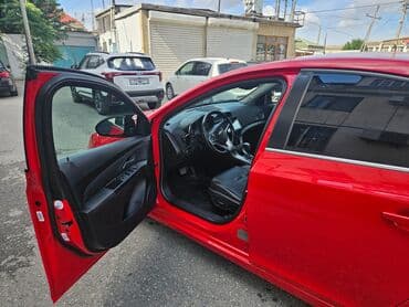 продажа дешевых автомобилей: Chevrolet Cruze LT sedan – parlaq qırmızı rəngdə, qara rəngli 17'' — 8