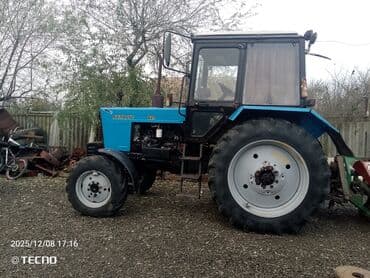 dört teker motor: Belarus 821 traktor - Model: Belarus 821 (МТЗ-82.1) - Rəng: mavi/qara — 3