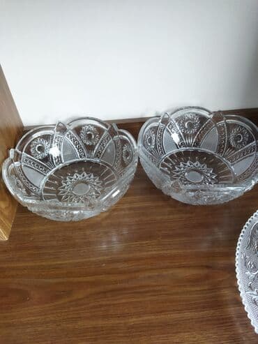 yuxuda qend qabi gormek: Sovet vaxtının böyük meyvə vazı.Təp təzədir.Əvvəlki — 2