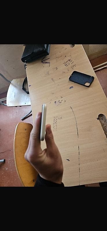 narda limitsiz internet paketi: IPhone 11, Ağ, Face ID — 6