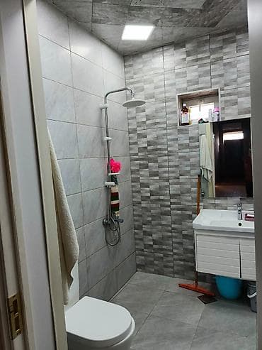 zaqatalada satilan evler: 4 otaqlı, 130 kv. m, Kredit yoxdur, Orta təmir — 7