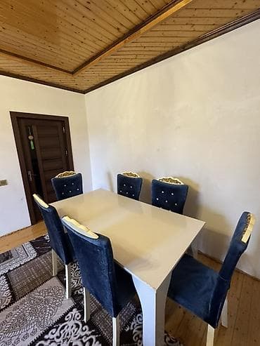 Qonaq otağı üçün, İşlənmiş, Açılmayan, Dördbucaq masa, 6 stul