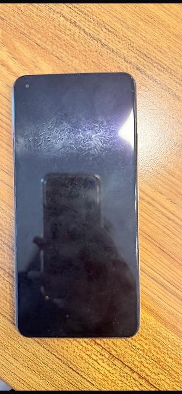 redmi pad 5: Xiaomi Mi 11 Lite, rəng - Çəhrayı, 
 Qırıq — 2