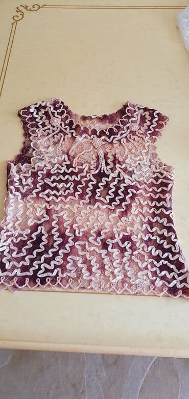 детские рубашки обманки: Tul kofta ustu lentockalarla bezedilmiw. S-M razmere uygun — 1