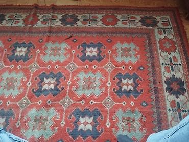 xalca quba: Quba üslubunda əl toxuması xalça - Naxış: Mərkəzdə təkrarlanan — 4