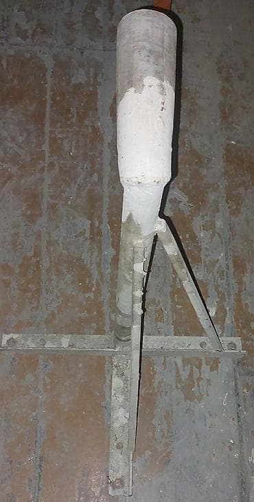 40 tortu: İşlənmiş Pilləkən məhəccəri, Dəmir, Ünvandan götürmə — 2