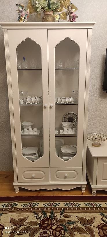 ev stullari: Masa və oturacaqlar — 2