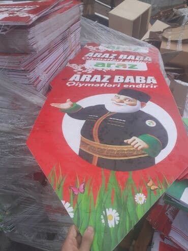 Reklam işi ilə məşğul olanlara yararlıdır üzündəki reklam rahatlıqla