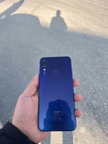 Xiaomi Redmi smartfon Heç bir problemi yoxdur şəkildə göründüyü lalafo.az -da Xiaomi Redmi smartfon Heç bir problemi yoxdur şəkildə göründüyü