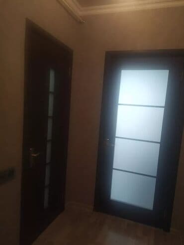 qapi kilidleri: İşlənmiş Otaq qapısı 90x205 sm Ödənişli çatdırılma — 2