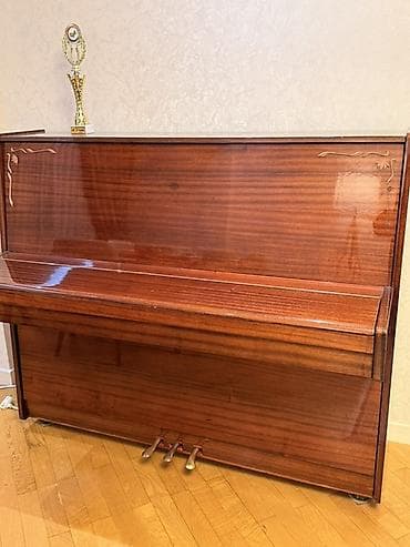 belarus piano: Məhsul: Akustik upright piano – “Belarus” (БЕЛАРУСЬ) modeli Təsvir: - — 2
