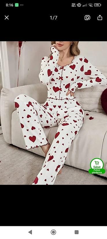 ust geyimleri: Qadın pijama dəsti - İki hissəli dəst: uzunqol üst və geniş kəsimli — 1