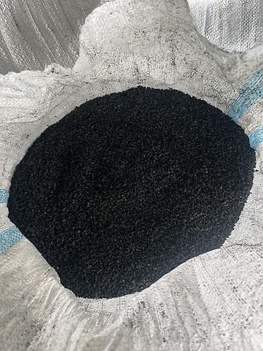 Quru inşaat materialları: Qara rezin qırıntısı (rezin qranul) Məhsul təsviri: - Material: Rezin — 2