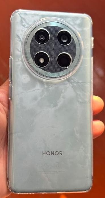 adaptırlar: IPhone Air, 256 GB, Barmaq izi, Face ID — 3
