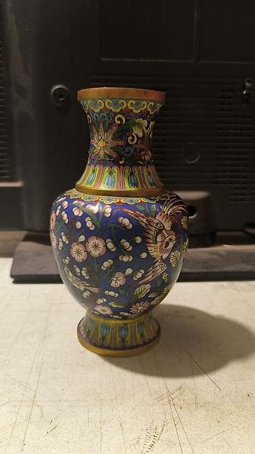Vazalar: Bir vaza, Mis — 3