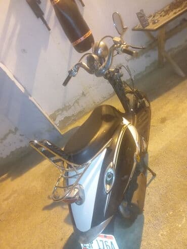 скутер купить бу: Şəxsi istifadə üçün praktik şəhər skuter/moped. Xüsusiyyətlər: - — 2