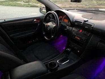 prius 30 bufer: Mercedes-Benz C-Class: 2 l | 2000 il Sedan — 5