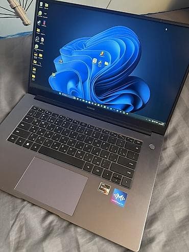 macbook canta: Oz notebookumdur, amd ryzen 5 5500u, 8gb ram, 512gb umumi yaddas, hec — 1