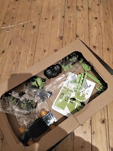 2107 modeli: Salam martın 11i alınıb.pultludu işləyir,sadəcə parçaların paçkaları — 1