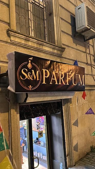 Satış məsləhətçisi tələb olunur, Yalnız qadınlar üçün, 18-29 yaş, 1 ildən az təcrübə, Aylıq ödəniş